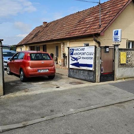 Ferienwohnung Airport Host Cluj-Napoca Exterior foto